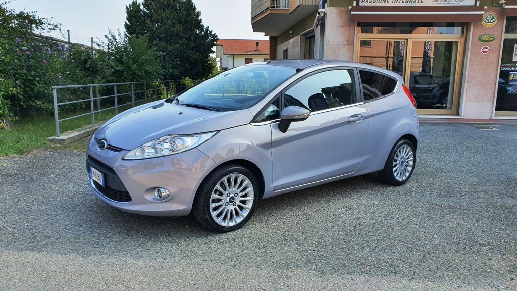 Ford Fiesta Tdci Cv Porte Titanium Badcars S R L Cassine