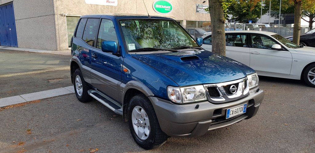 Nissan terrano elegance