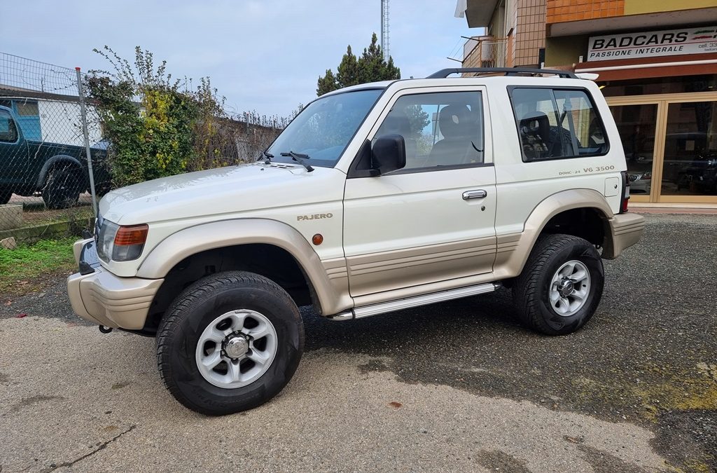 MITSUBISHI PAJERO 3.5I V6 24 METAL TOP GLS EXECUTIVE - BADCARS S.R.L ...